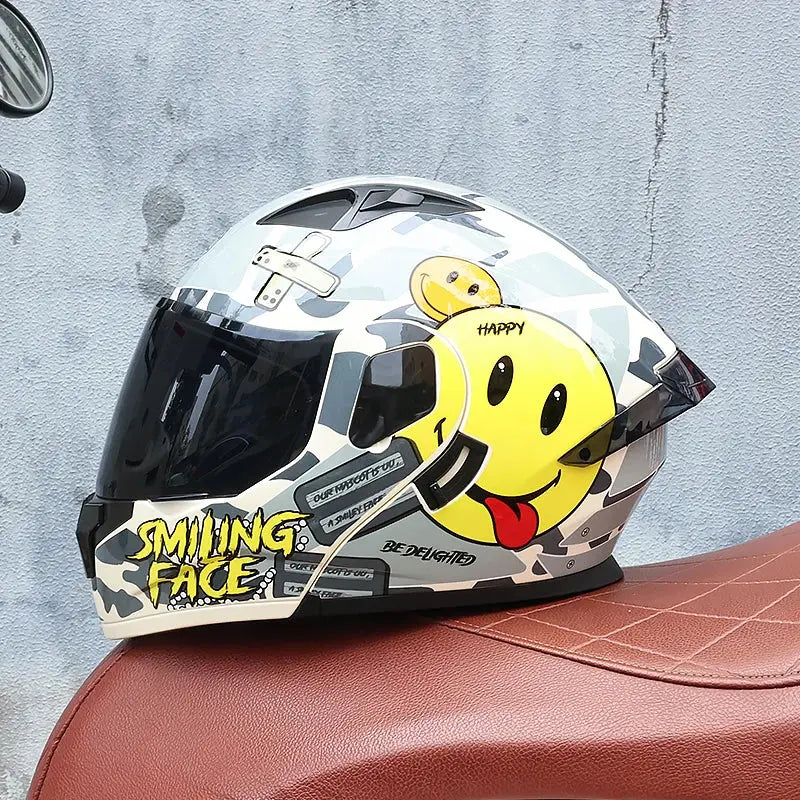 Semi-Full Helmet – Adhesive LanRider